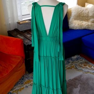 Emeral maxi dress with v neck and shoulder ties - size s